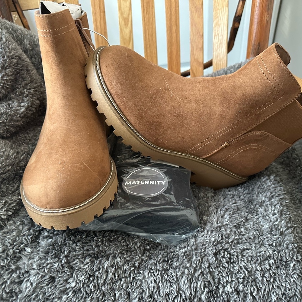 Brown Suede womens Boots